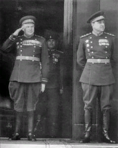 В.С. Абакумов (справа) и Н.Н. Селивановский, 1945 г.