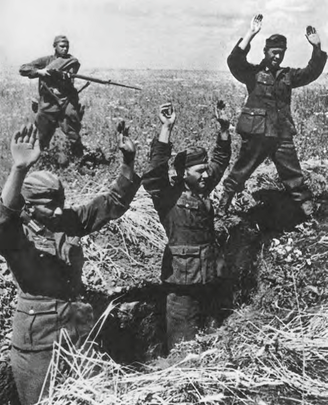 Первые немецкие военнопленные. 1941 г.